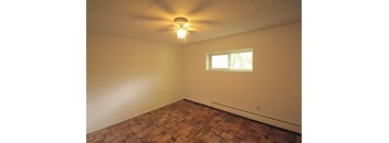 Apt #3 - 1 bed, 1 bath