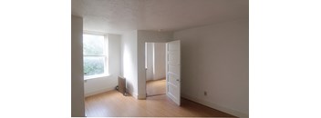 1 Bedroom, 1 Bathroom