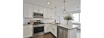 2 Bedrooms, 2 Bathrooms