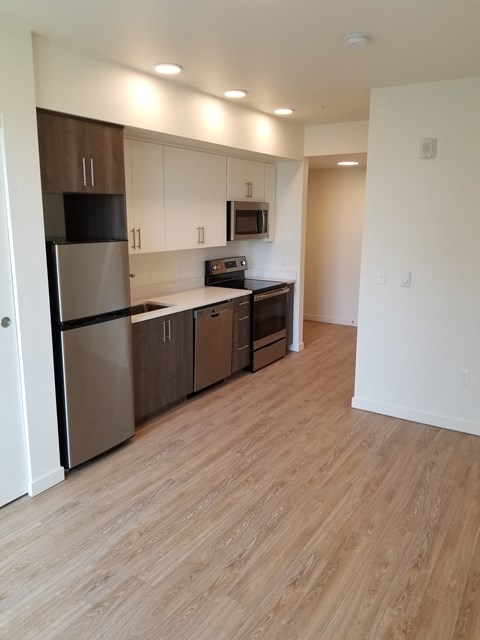 505 NE Dekum St. Studio-2 Beds Apartment for Rent - Photo Gallery 26