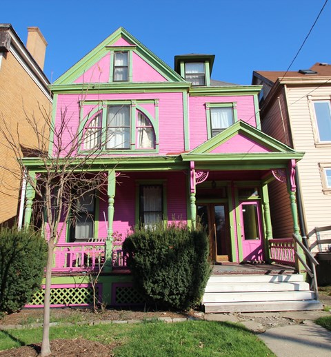 411 Franklin Avenue 2 Beds Apartment for Rent
