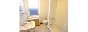 Apt #2R - 2 bed, 1 bath