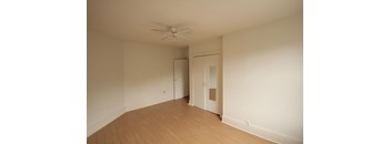1 Bedroom, 1 Bathroom