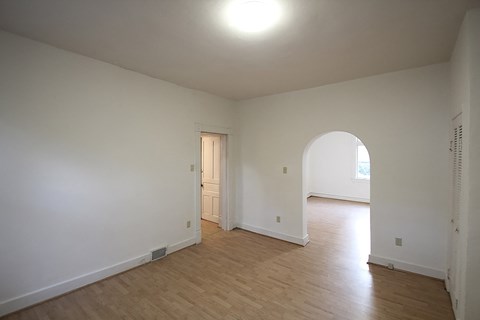 513 Mifflin Avenue 1-3 Beds Apartment for Rent - Photo Gallery 3
