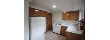 2 Bedrooms, 1 Bathroom