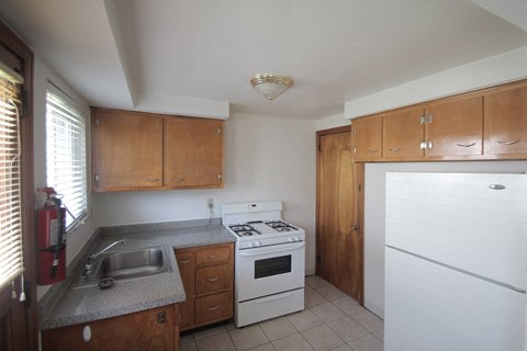 408 South Avenue 1-2 Beds Apartment for Rent - Photo Gallery 4