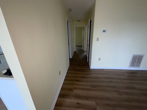 Apt B25 2 Beds Apartment for Rent