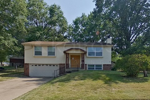 2364 Pontchartrain Dr 3 Beds Apartment for Rent