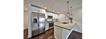 3 Bedrooms, 2.5 Bathrooms