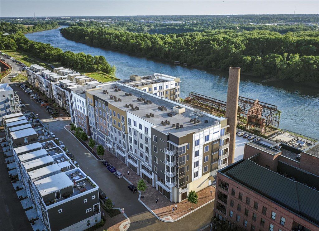 Building Aerial View at East 51 At Rocketts Landing, Richmond, VA, 23231