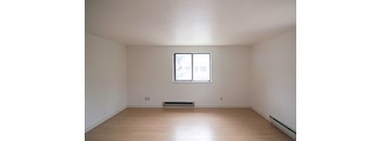 Apt 6 - 1 bed, 1 bath