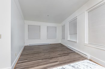 The Breier Building Studio-2 Beds Apartment for Rent - Photo Gallery 22