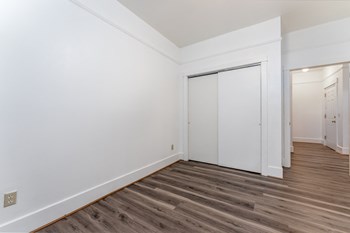 The Breier Building Studio-2 Beds Apartment for Rent - Photo Gallery 17