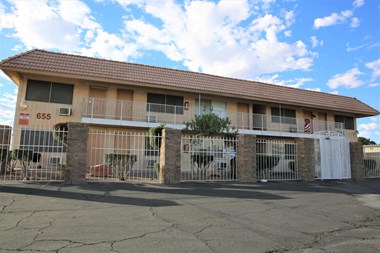 655 Sierra Vista 1 Bed Apartment for Rent