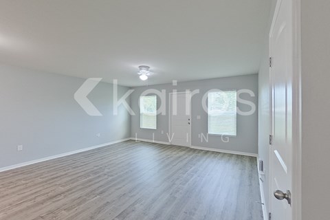 305 NE 23Rd Ter 3 Beds Apartment for Rent