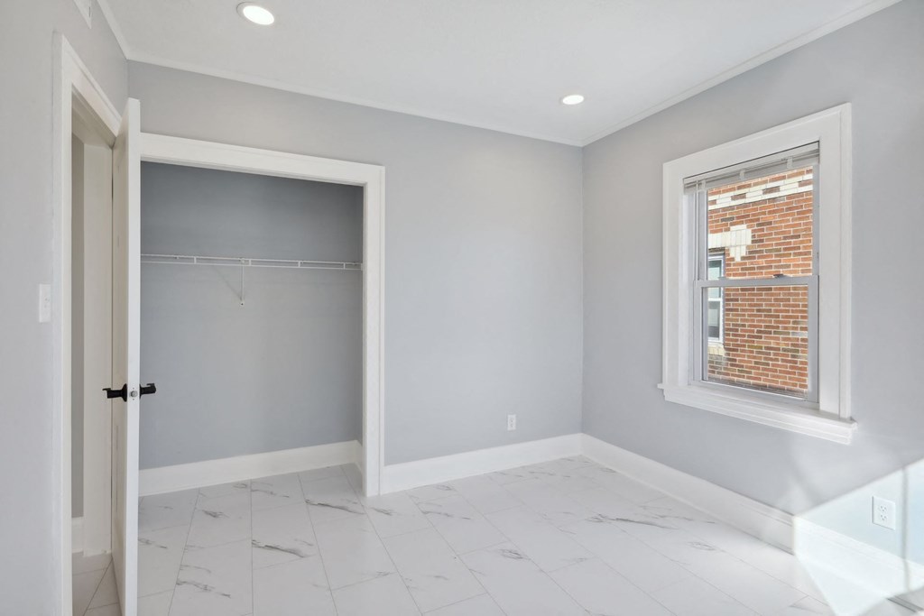 Columbus Pointe Apartments (Nina)