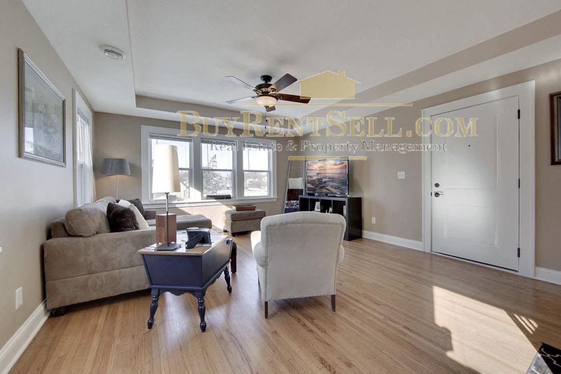 Columbus Pointe Apartments (Santa Maria) photo