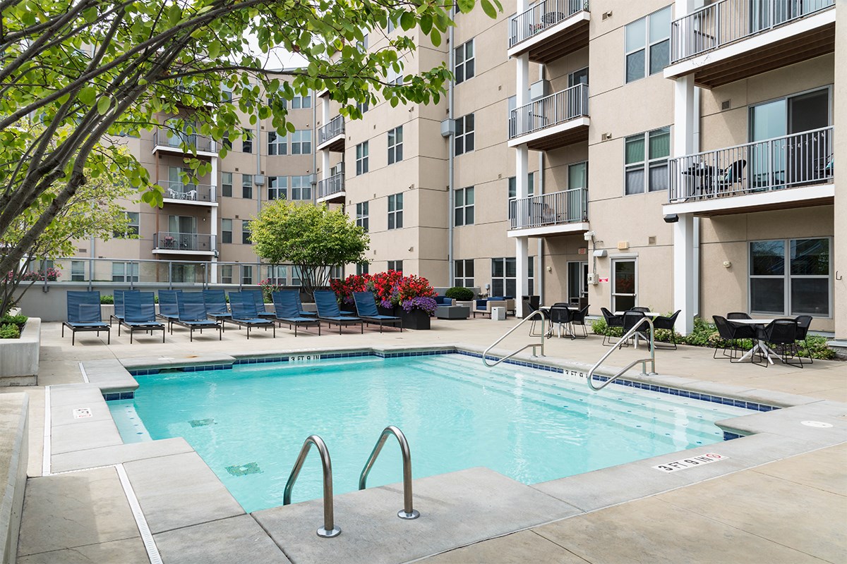 Current At The Banks Apartments, 121 E Freedom Way, Cincinnati, OH