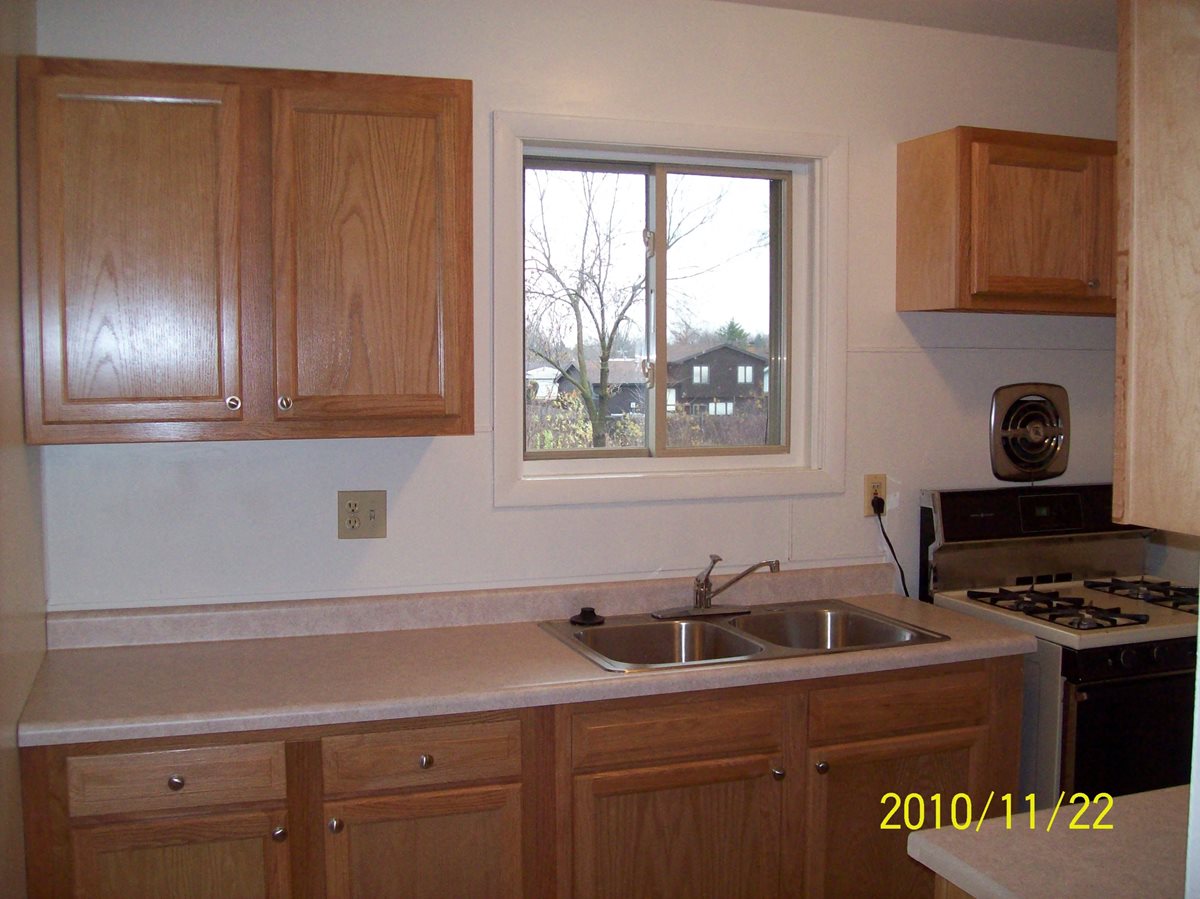 OAK CREST APARTMENTS