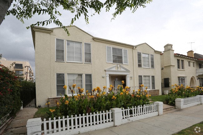 Beverly Hills Apartments