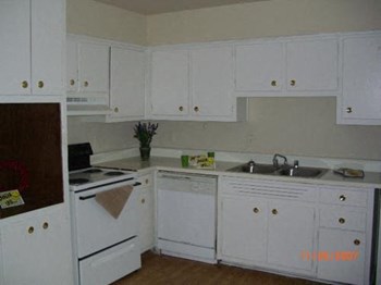 1988 Plaza Lane SW #43 2 Beds Apartment for Rent - Photo Gallery 5