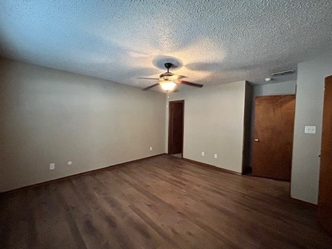 1300 MARLIN COURT 3 Beds Apartment for Rent