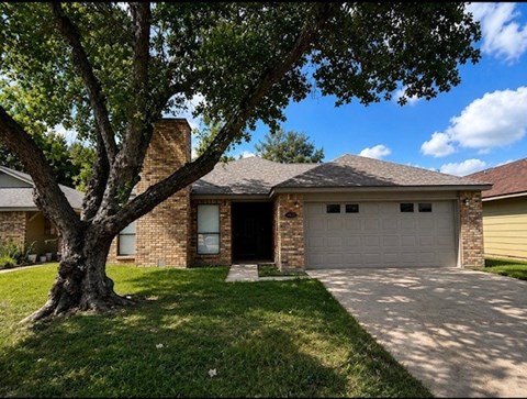 2409 HEDGEROSE LANE 3 Beds Apartment for Rent
