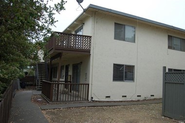 1605 Valle Vista Avenue 2 Beds Apartment for Rent - Photo Gallery 1