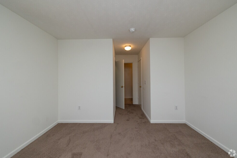100 Hudson Circle Studio-3 Beds Apartment for Rent - Photo Gallery 26