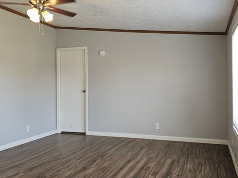 37742 Shelton Way (35) Studio House for Rent - Photo Gallery 4