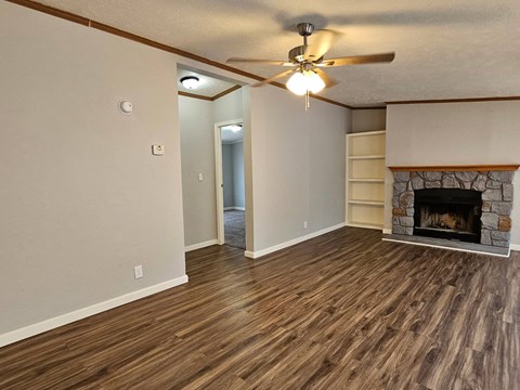 37742 Shelton Way (35) Studio House for Rent - Photo Gallery 9