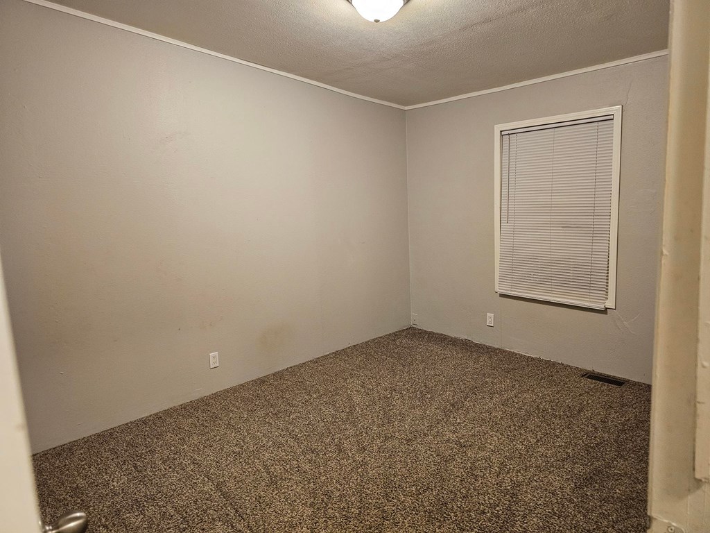 37755 Hayes Lane (78) 4 Beds House for Rent - Photo Gallery 16