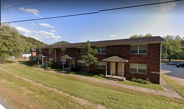 2377 Spring Valley Drive 2 Beds Apartment for Rent