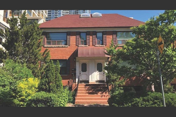 Yonge Eglinton Large 1 Bedroom Basement Apartment For Rent 42 Hillsdale Ave East Toronto On Rentcafe