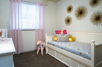 500 Roseville Pkwy 1-4 Beds Apartment, Townhouse for Rent - Photo Gallery 14
