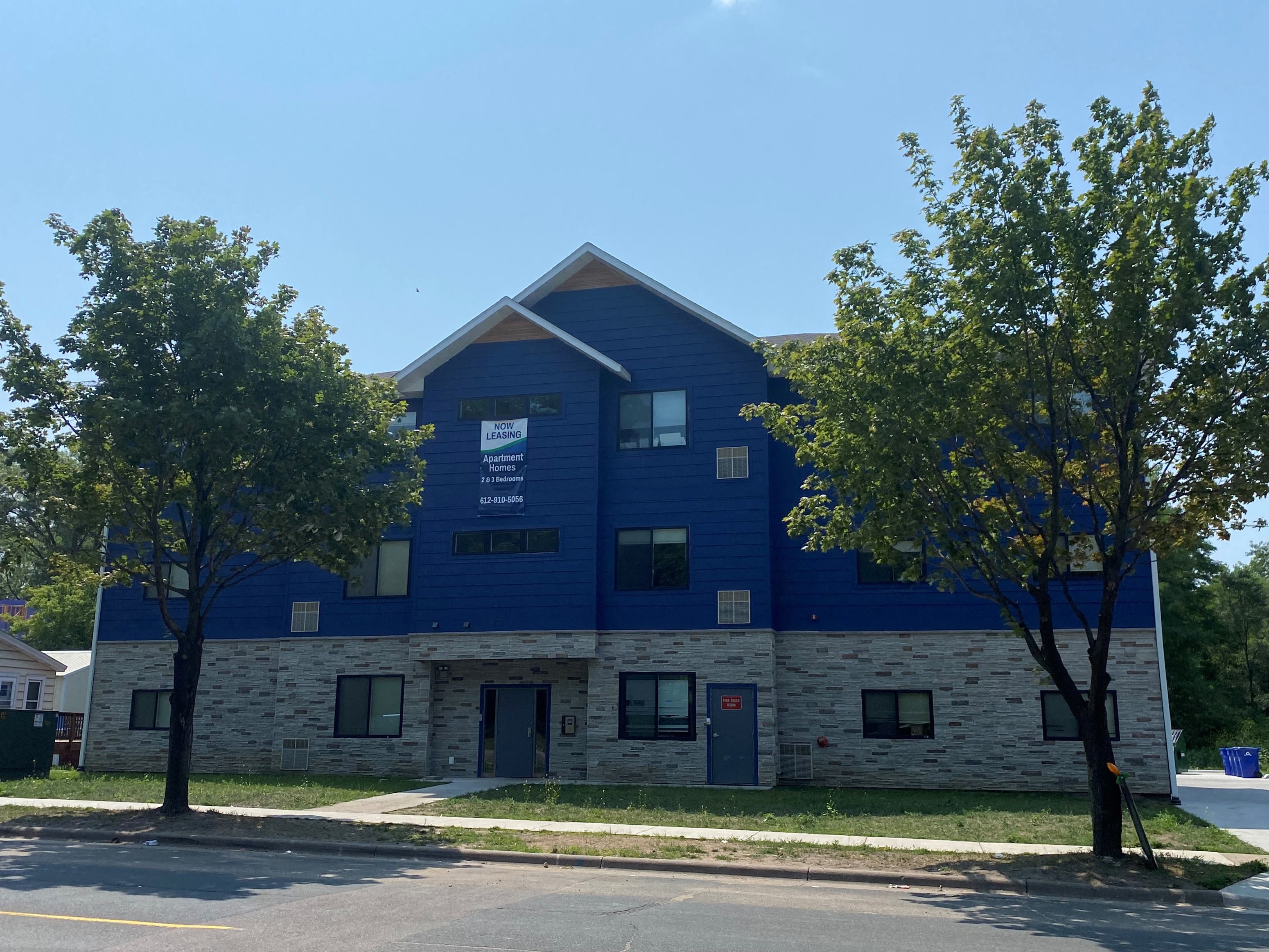 1402 7Th Street East