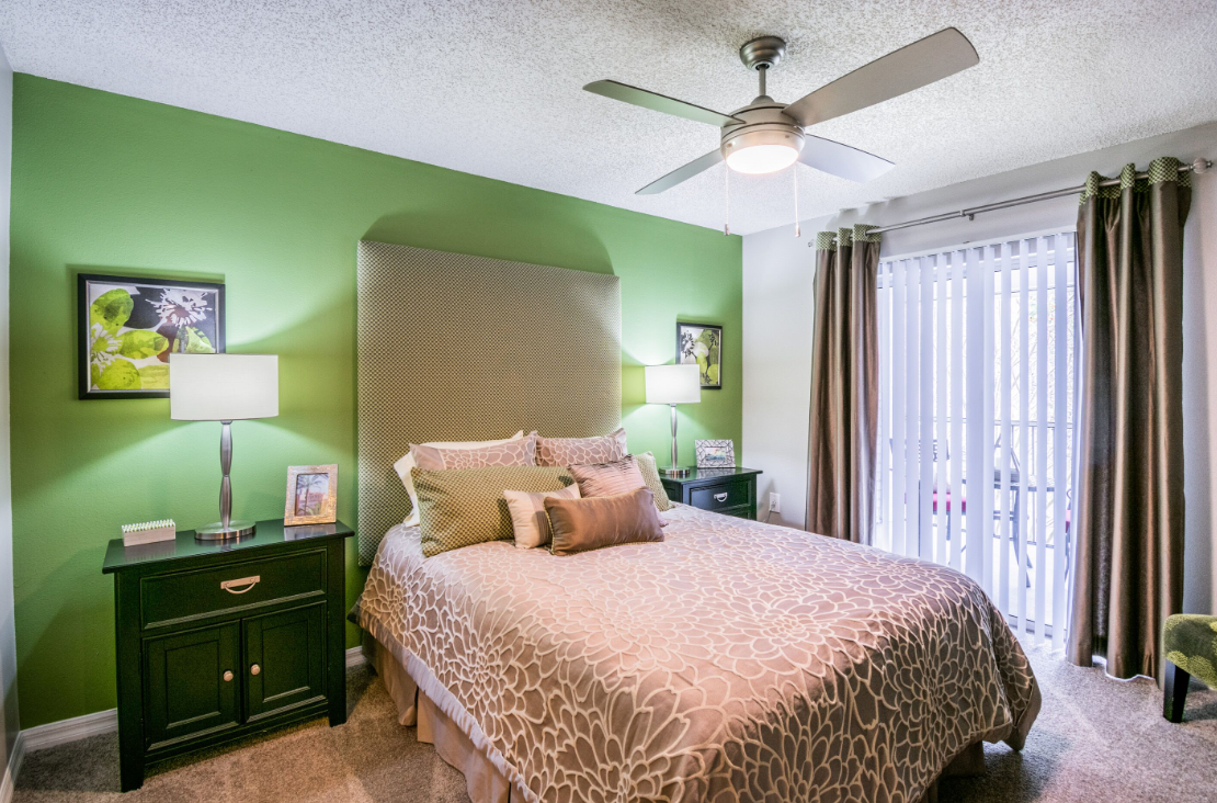 Amberly Place Apartments, 5100 Live Oaks Blvd, Tampa, FL - RENTCafé