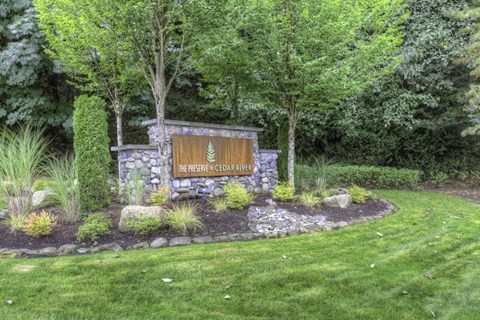 an image of the entrance sign to the retreat at gardener's cottage