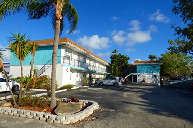 Coral Ridge Country Club Estates Apartments for Rent - Fort Lauderdale, FL  | RentCafe