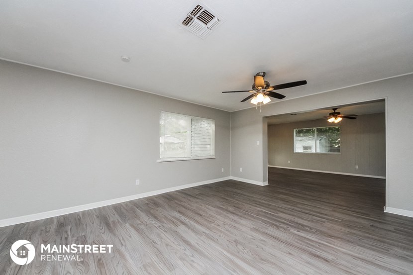 the living room and dining room are spacious and ready for you to use