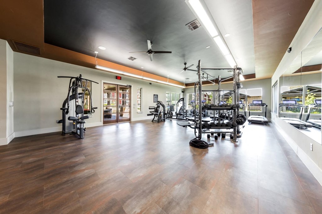 Large Fitness Center at Legacy Creekside Apartments, San Antonio, TX, 78251