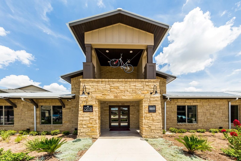 Entrance Into Leasing Office at Legacy Creekside Apartments, San Antonio, TX