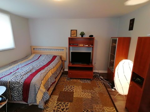 170.5 Macnab St North 1 Bed Apartment for Rent - Photo Gallery 2