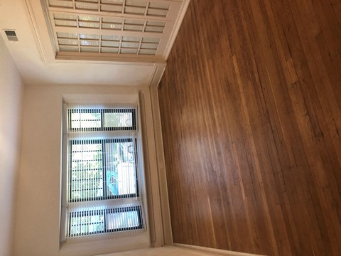 6015 Pershing Ave. 2 Beds Apartment for Rent
