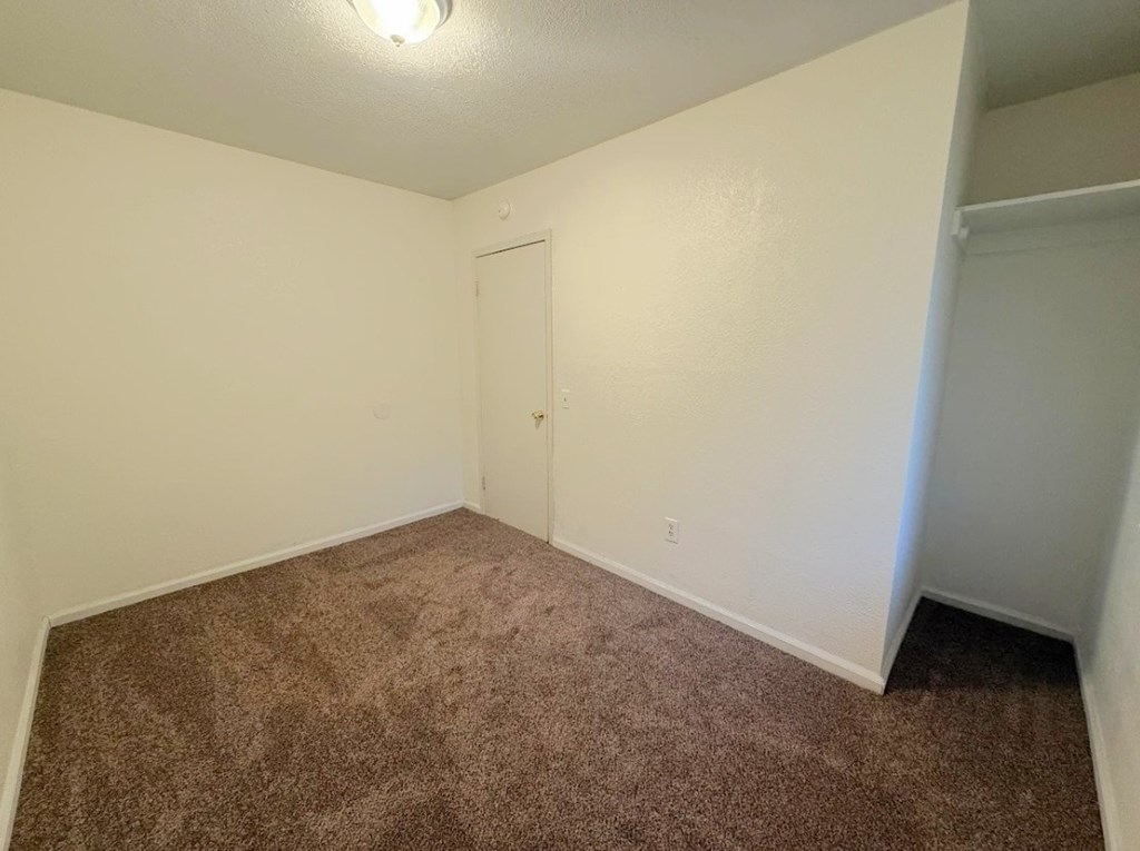 2875 M St. 2 Beds House for Rent - Photo Gallery 7