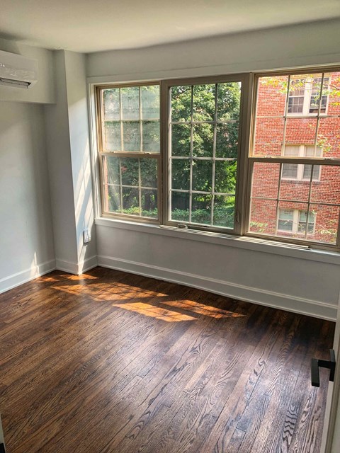 1363 Peabody ST NW 1-4 Beds Apartment for Rent - Photo Gallery 25