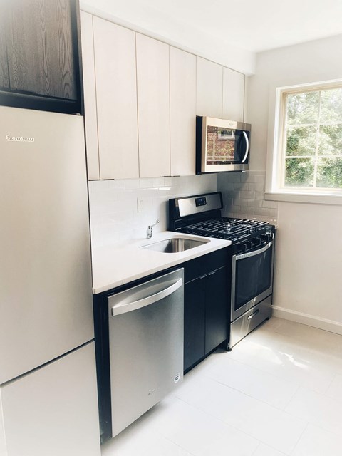 1363 Peabody ST NW 1-4 Beds Apartment for Rent - Photo Gallery 26