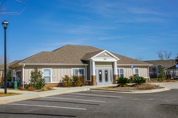 500 S. MacArthur Drive 1-3 Beds Apartment, Affordable for Rent - Photo Gallery 2