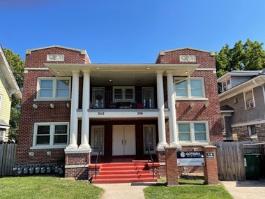 2718 E. Linwood Blvd. 1 Bed Apartment for Rent