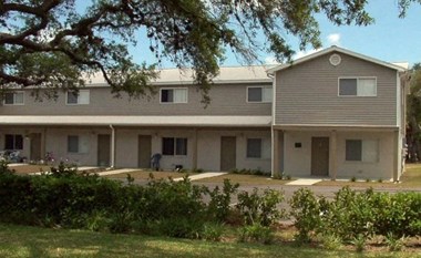 1484 South Martin Luther King Junior Avenue 2-3 Beds Apartment for Rent